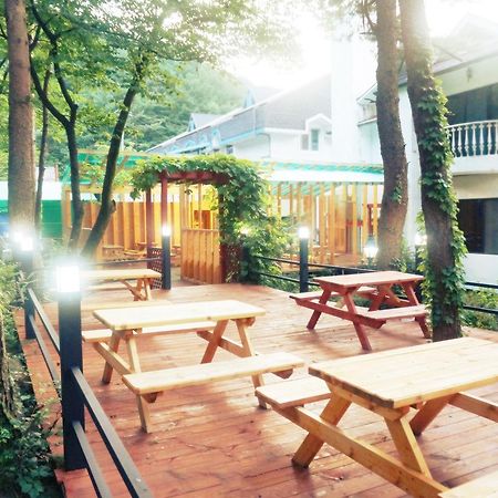 White House Hotel Sokcho Exterior foto