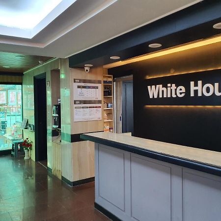 White House Hotel Sokcho Exterior foto