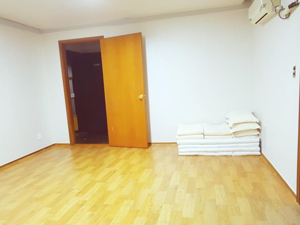 White House Hotel Sokcho Exterior foto